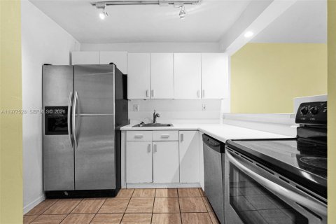 Купить кондоминиум в Майами-Бич, Флорида 1 спальня, 67.82м2, № 2043479 - фото 7