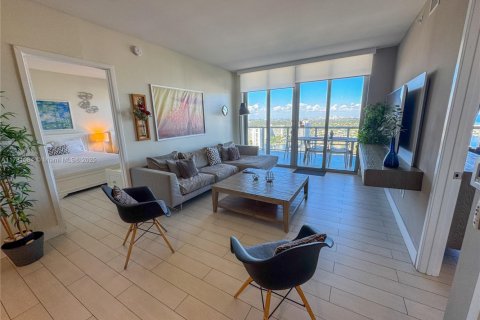 Copropriété à louer à Hallandale Beach, Floride: 2 chambres, 95.69 m2 № 2018786 - photo 2