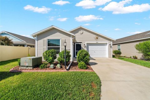 House in The Villages, Florida 2 bedrooms, 116.78 sq.m. № 2226417 - photo 17