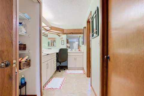 Villa ou maison à vendre à Lake Alfred, Floride: 3 chambres, 178.09 m2 № 2388533 - photo 28