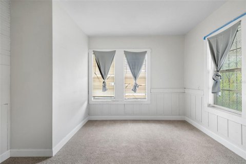 House in Tampa, Florida 3 bedrooms, 117.06 sq.m. № 1813543 - photo 10