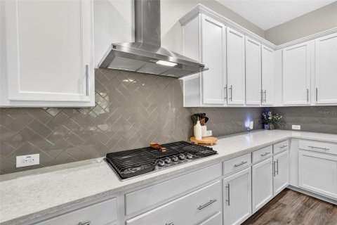 Casa en venta en Brandon, Florida, 4 dormitorios, 258.83 m2 № 1884796 - foto 13
