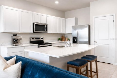 Touwnhouse à vendre à Bradenton, Floride: 3 chambres, 158.12 m2 № 2312526 - photo 5