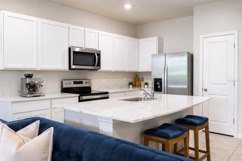 Touwnhouse à vendre à Bradenton, Floride: 3 chambres, 158.12 m2 № 2312526 - photo 6