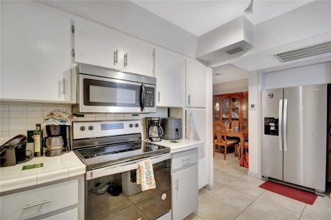 Condominio en venta en Aventura, Florida, 2 dormitorios, 100.61 m2 № 1482928 - foto 8