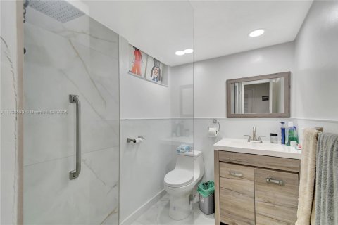 Condominio en venta en Aventura, Florida, 2 dormitorios, 100.61 m2 № 1482928 - foto 14