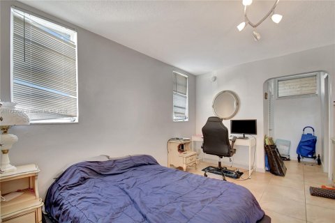 Condominio en venta en Aventura, Florida, 2 dormitorios, 100.61 m2 № 1482928 - foto 12