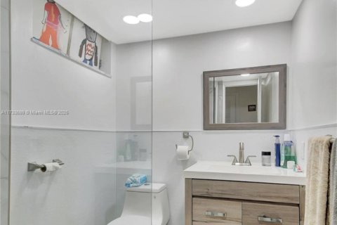 Condominio en venta en Aventura, Florida, 2 dormitorios, 100.61 m2 № 1482928 - foto 16