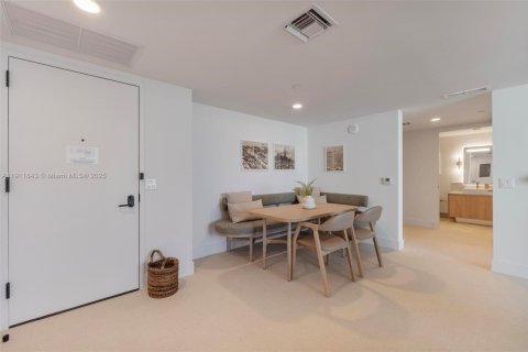 Condominio en venta en Miami, Florida, 2 dormitorios, 84.26 m2 № 2013427 - foto 4