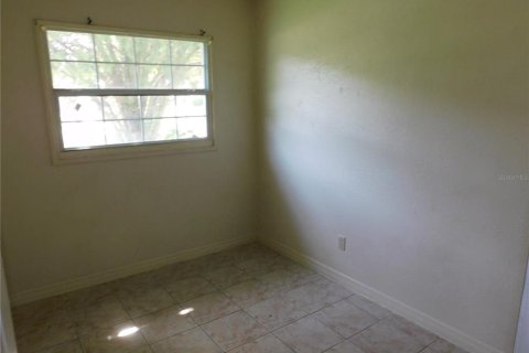 House in Apopka, Florida 3 bedrooms, 76.92 sq.m. № 1814956 - photo 10