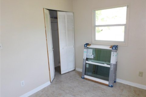 House in Apopka, Florida 3 bedrooms, 76.92 sq.m. № 1814956 - photo 15