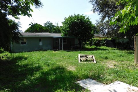 House in Apopka, Florida 3 bedrooms, 76.92 sq.m. № 1814956 - photo 27