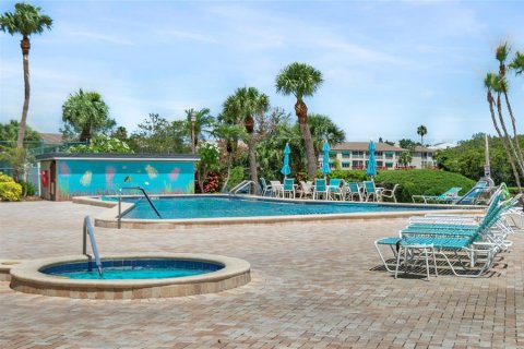 Condominio en venta en Saint Petersburg, Florida, 1 dormitorio, 71.53 m2 № 1785998 - foto 22