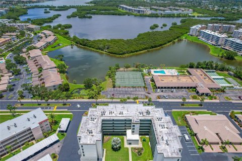 Condominio en venta en Saint Petersburg, Florida, 1 dormitorio, 71.53 m2 № 1785998 - foto 18