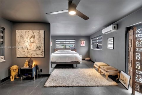 Снять в аренду виллу или дом в Окленд-Парк, Флорида 3 спальни, 154.22м2, № 1982881 - фото 15