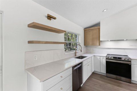 Casa en alquiler en Orange City, Florida, 3 dormitorios, 153.29 m2 № 1848639 - foto 12