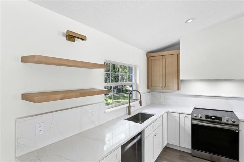 Casa en alquiler en Orange City, Florida, 3 dormitorios, 153.29 m2 № 1848639 - foto 9
