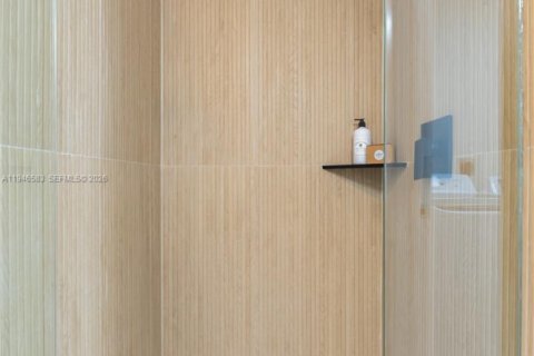 House in Vero Beach, Florida 4 bedrooms, 306.3 sq.m. № 2002818 - photo 19