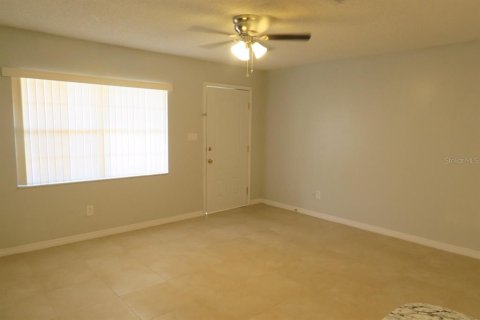 Townhouse in Orlando, Florida 3 bedrooms, 115.57 sq.m. № 2236652 - photo 6