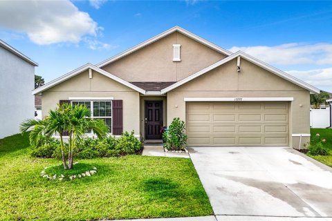 House in Spring Hill, Florida 4 bedrooms, 172.15 sq.m. № 1642098 - photo 1
