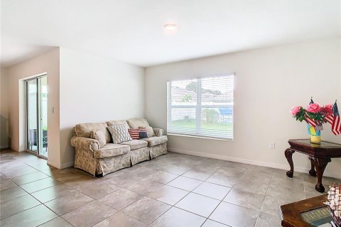 House in Spring Hill, Florida 4 bedrooms, 172.15 sq.m. № 1642098 - photo 6