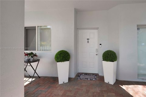 Купить кондоминиум в Дорал, Флорида 3 спальни, 158.86м2, № 1704048 - фото 29