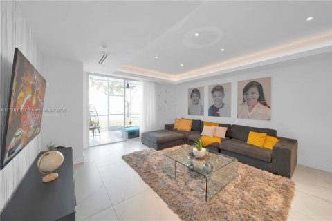 Купить кондоминиум в Дорал, Флорида 3 спальни, 158.86м2, № 1704048 - фото 16