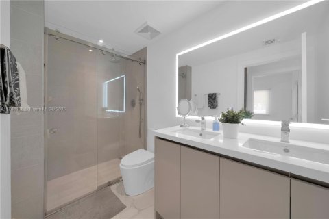 Купить кондоминиум в Дорал, Флорида 3 спальни, 158.86м2, № 1704048 - фото 5