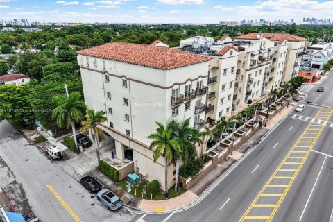 Copropriété à louer à Miami, Floride: 3 chambres, 113.71 m2 № 1922874 - photo 21