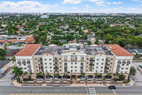 Condo in Miami, Florida, 3 bedrooms № 1922874 - photo 20