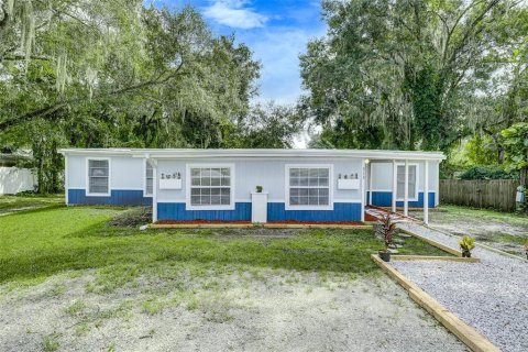 House in Orlando, Florida 4 bedrooms, 153.85 sq.m. № 1379805 - photo 2