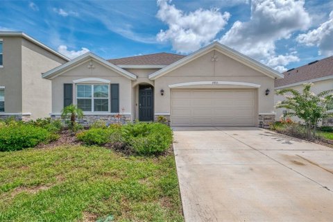 House in Bradenton, Florida 4 bedrooms, 169.83 sq.m. № 2200179