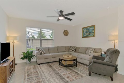 House in Bradenton, Florida 4 bedrooms, 169.83 sq.m. № 2200179 - photo 22