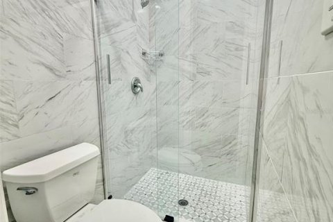 Villa ou maison à louer à Clearwater, Floride: 3 chambres, 153.29 m2 № 2103637 - photo 23