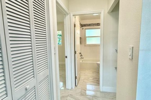 Villa ou maison à louer à Clearwater, Floride: 3 chambres, 153.29 m2 № 2103637 - photo 17