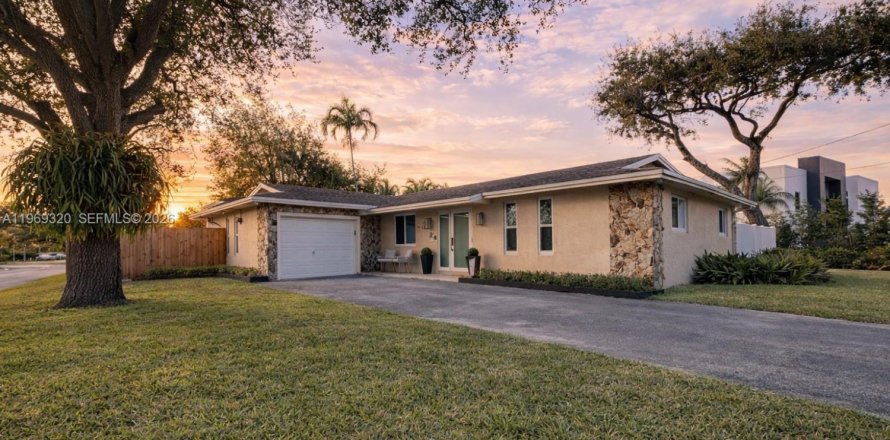 Casa en Dania Beach, Florida 3 dormitorios, 153.57 m2 № 2030611