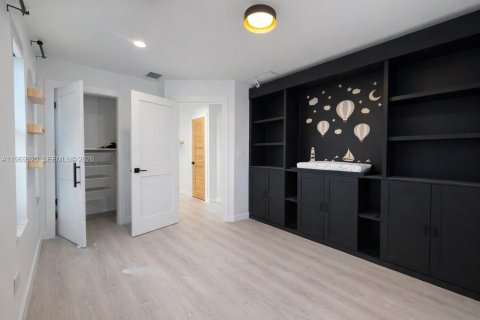 Casa en venta en Dania Beach, Florida, 3 dormitorios, 153.57 m2 № 2030611 - foto 18