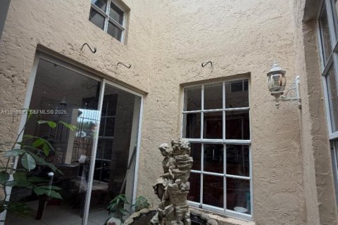 Купить виллу или дом в Майами, Флорида 4 спальни, 157.47м2, № 2023414 - фото 13