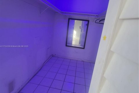 Copropriété à vendre à Lauderhill, Floride: 2 chambres, 89.09 m2 № 1942819 - photo 5