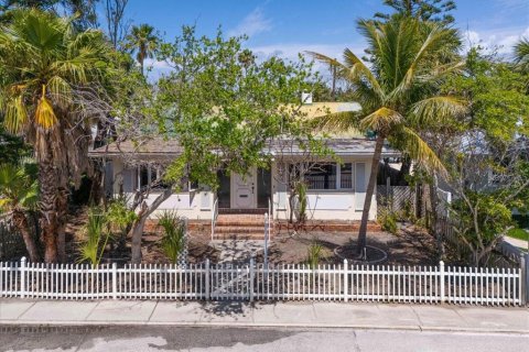 Villa ou maison à vendre à Saint Pete Beach, Floride: 2 chambres, 160.54 m2 № 1609579 - photo 10