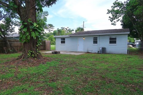 Casa en alquiler en Tampa, Florida, 2 dormitorios, 55.56 m2 № 1791562 - foto 10