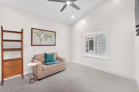 Casa en venta en Pembroke Pines, Florida, 3 dormitorios, 177.72 m2 № 1768356 - foto 30