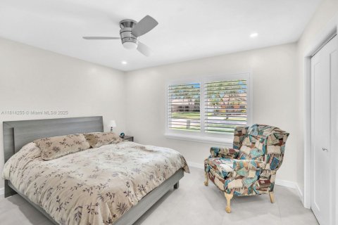 Casa en venta en Pembroke Pines, Florida, 3 dormitorios, 177.72 m2 № 1768356 - foto 28