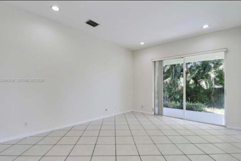 Villa ou maison à louer à Stuart, Floride: 3 chambres № 2387822 - photo 10