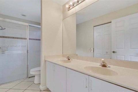 Villa ou maison à louer à Stuart, Floride: 3 chambres № 2387822 - photo 11