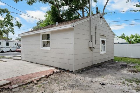 House in Saint Petersburg, Florida 2 bedrooms, 95.13 sq.m. № 1829202 - photo 13