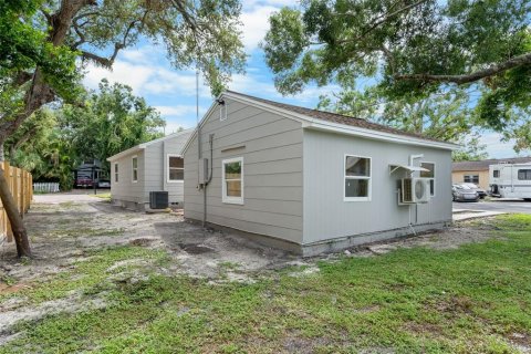 House in Saint Petersburg, Florida 2 bedrooms, 95.13 sq.m. № 1829202 - photo 14