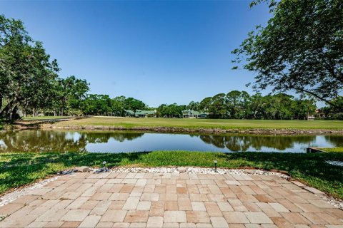 House in Oldsmar, Florida 2 bedrooms, 143.44 sq.m. № 1644473 - photo 4