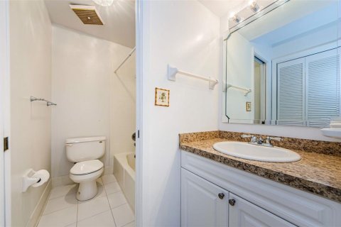 House in Oldsmar, Florida 2 bedrooms, 143.44 sq.m. № 1644473 - photo 26