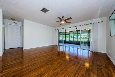 House in Oldsmar, Florida 2 bedrooms, 143.44 sq.m. № 1644473 - photo 11